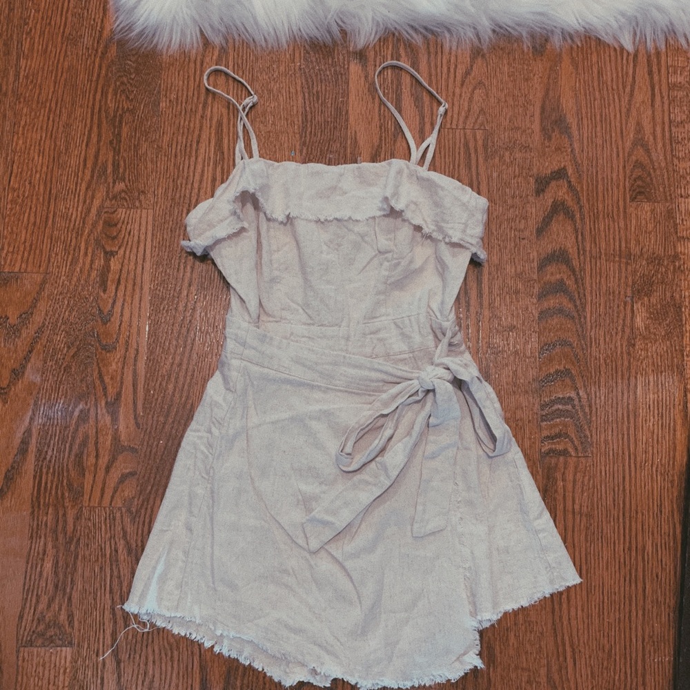 Beige romper